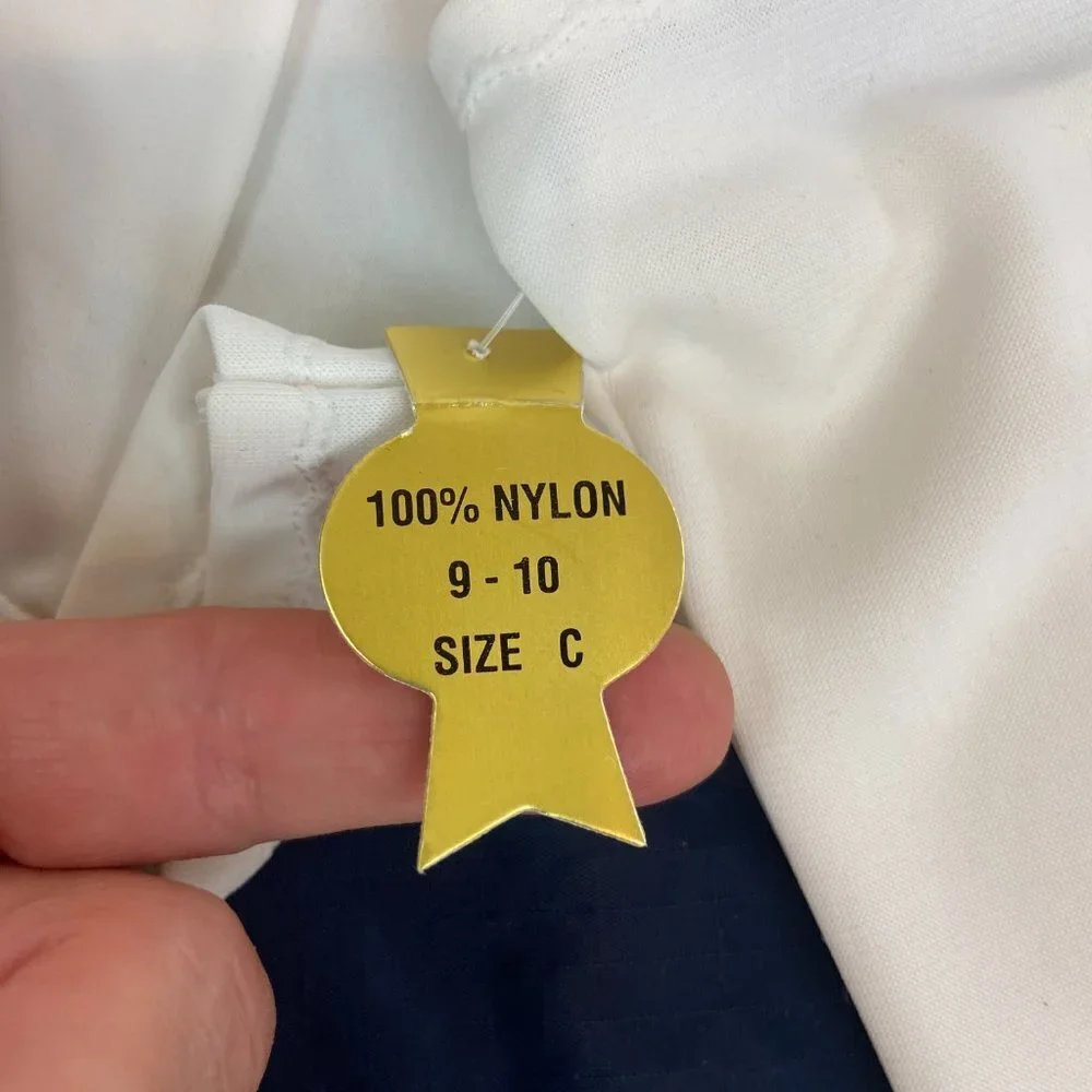 NWT Vintage Womens Nylon Dressy Gloves